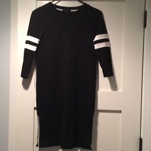 Cotton black weekend dress with zipper